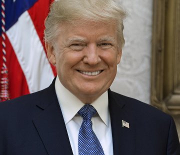 Portrait officiel de Donald Trump (source : Wikipedia)